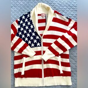 Show me your MuMu American Flag 🇺🇸 cardigan sweater NWOT